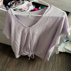 Cute blouse/top by mudd |Warn once|